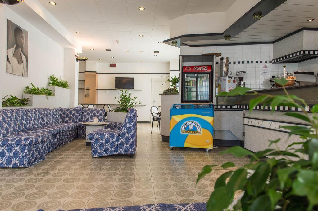 Hotel Levante Sul Mare Lido Di Savio Zewnętrze zdjęcie